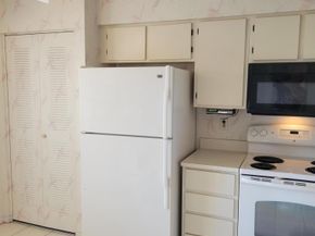 7351 Kinghurst Drive 404, Delray Beach FL 33446