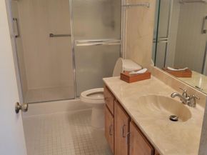 7351 Kinghurst Drive 404, Delray Beach FL 33446