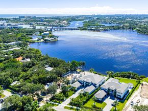 88 W Riverside Drive, Jupiter FL 33469
