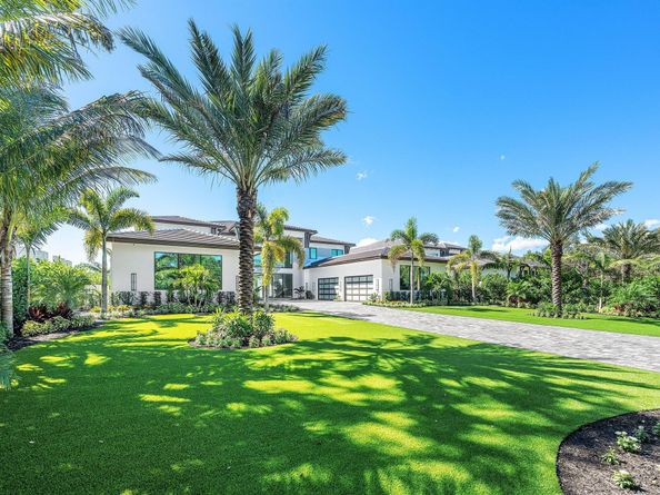 88 W Riverside Drive, Jupiter FL 33469