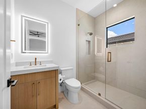 88 W Riverside Drive, Jupiter FL 33469
