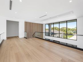 88 W Riverside Drive, Jupiter FL 33469