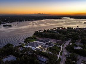 88 W Riverside Drive, Jupiter FL 33469