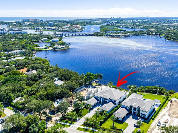 88 W Riverside Drive, Jupiter FL 33469
