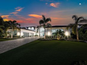 88 W Riverside Drive, Jupiter FL 33469
