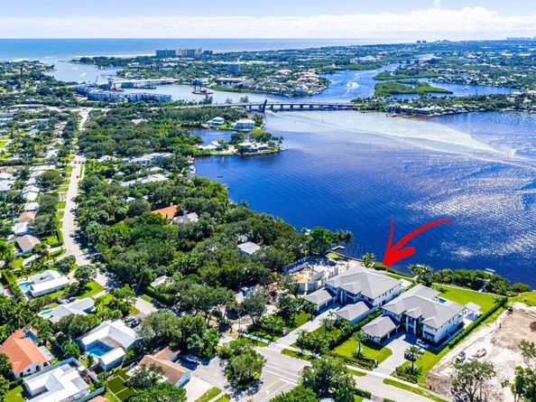 88 W Riverside Drive, Jupiter FL 33469
