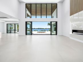 88 W Riverside Drive, Jupiter FL 33469