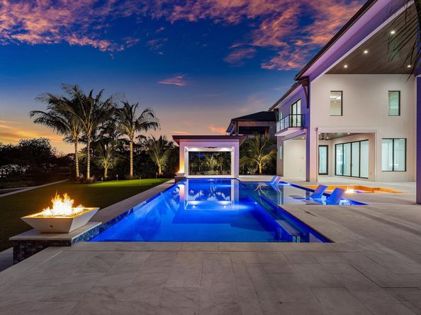 88 W Riverside Drive, Jupiter FL 33469