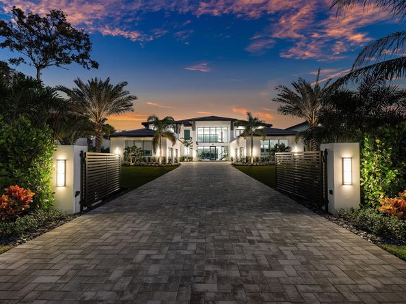 88 W Riverside Drive, Jupiter FL 33469