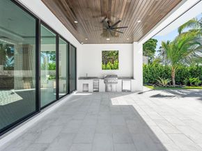 88 W Riverside Drive, Jupiter FL 33469