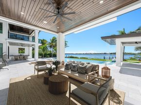 88 W Riverside Drive, Jupiter FL 33469