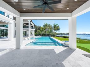 88 W Riverside Drive, Jupiter FL 33469
