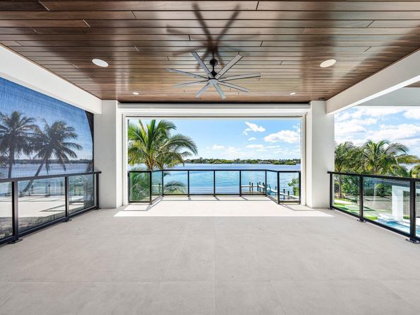 88 W Riverside Drive, Jupiter FL 33469
