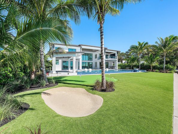 88 W Riverside Drive, Jupiter FL 33469