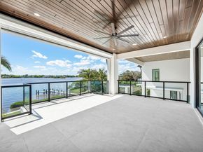 88 W Riverside Drive, Jupiter FL 33469