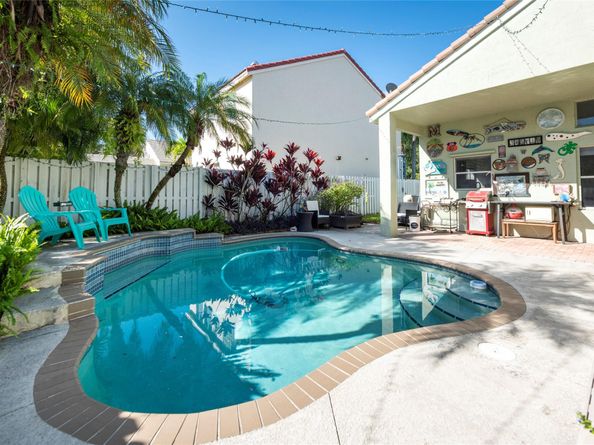 171 Bayridge Ln, Weston FL 33326