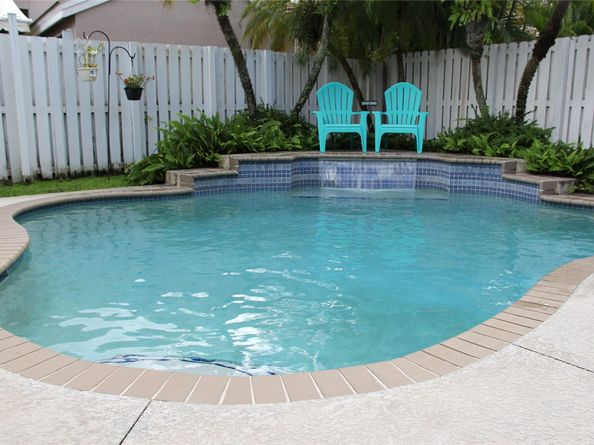 171 Bayridge Ln, Weston FL 33326