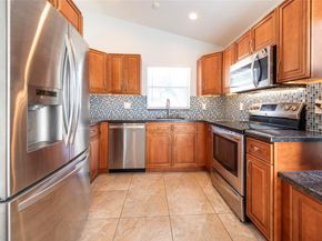 171 Bayridge Ln, Weston FL 33326