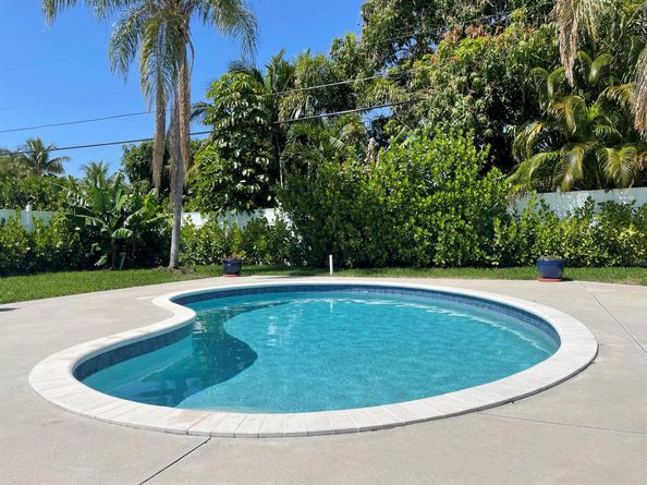 369 Valley Forge Road, West Palm Beach FL 33405