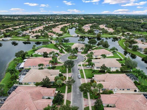 8465 Quito Place, Wellington FL 33414
