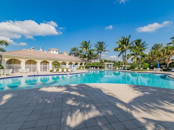 8465 Quito Place, Wellington FL 33414