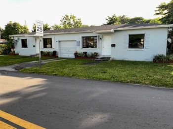 4001 NW 15th Ave