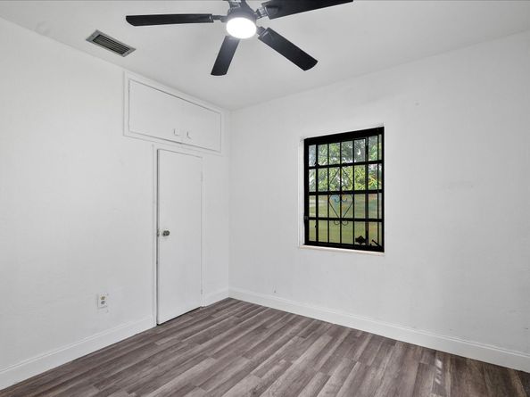 4001 NW 15th Ave, Miami FL 33142