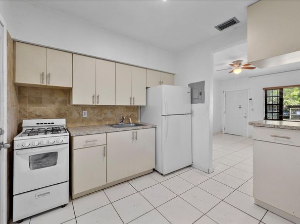 4001 NW 15th Ave, Miami FL 33142