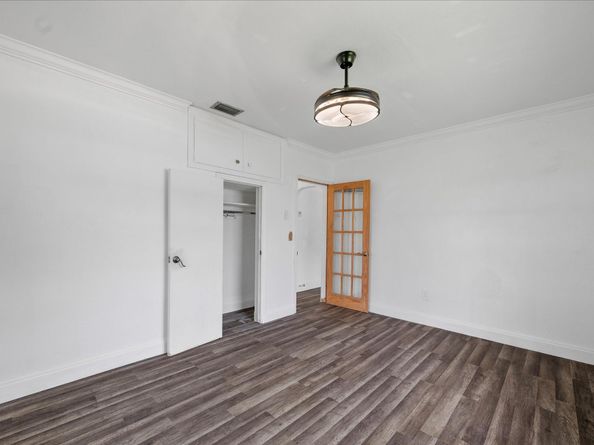 4001 NW 15th Ave, Miami FL 33142