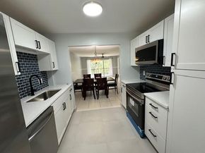 2700 Coral Springs Dr 207, Coral Springs FL 33065