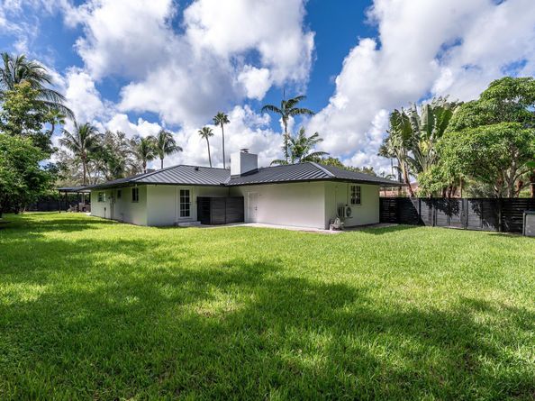 15201 SW 74th Place, Palmetto Bay FL 33157