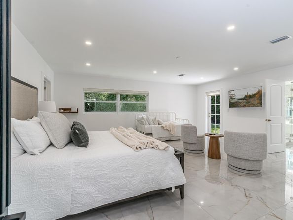 15201 SW 74th Place, Palmetto Bay FL 33157