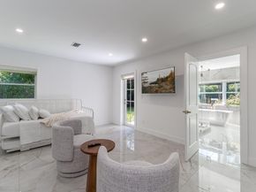 15201 SW 74th Place, Palmetto Bay FL 33157