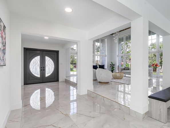 15201 SW 74th Place, Palmetto Bay FL 33157