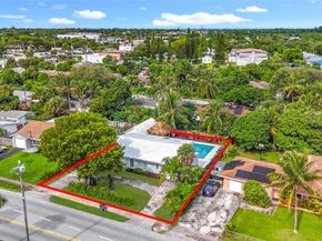 1317 S Broadway, Lantana FL 33462