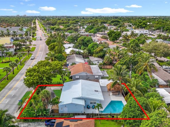 1317 S Broadway, Lantana FL 33462