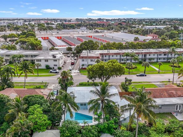 1317 S Broadway, Lantana FL 33462