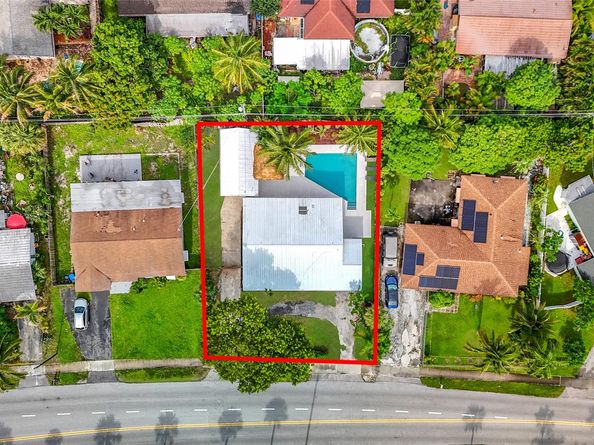 1317 S Broadway, Lantana FL 33462