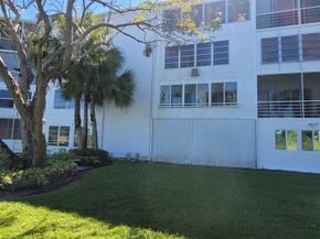 209 Greenbrier A, West Palm Beach FL 33417