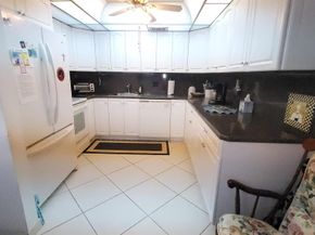 209 Greenbrier A, West Palm Beach FL 33417
