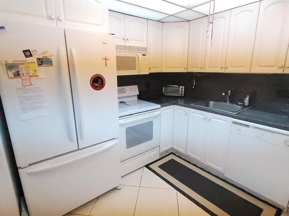 209 Greenbrier A, West Palm Beach FL 33417
