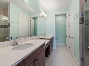 7085 Edison Place, Palm Beach Gardens FL 33418