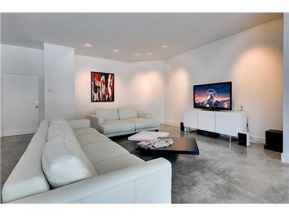 8301 NE 10th Ave, Miami FL 33138