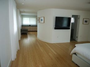 8301 NE 10th Ave, Miami FL 33138