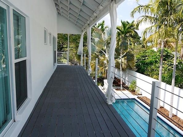 8301 NE 10th Ave, Miami FL 33138