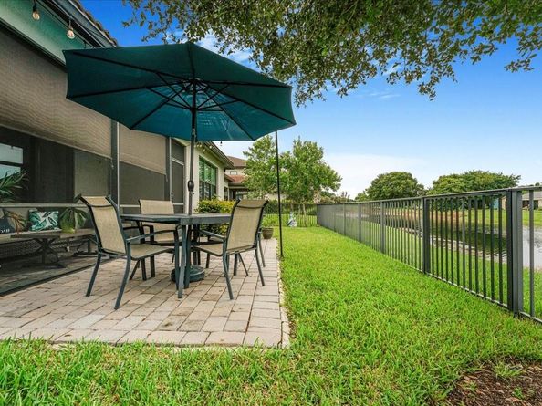 8258 NW 79th Ave, Tamarac FL 33321