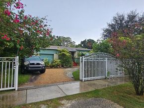13025 NW 1st Ct, Miami FL 33168