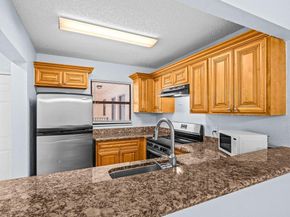 1495 Lake Crystal Drive H, West Palm Beach FL 33411