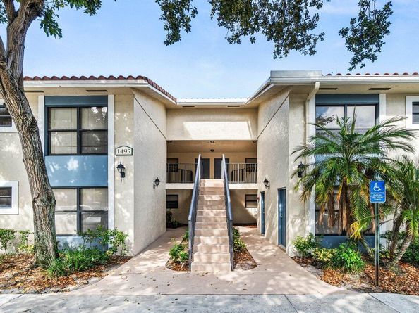 1495 Lake Crystal Drive H, West Palm Beach FL 33411