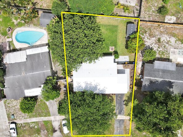 12091 Colony Avenue, Palm Beach Gardens FL 33410